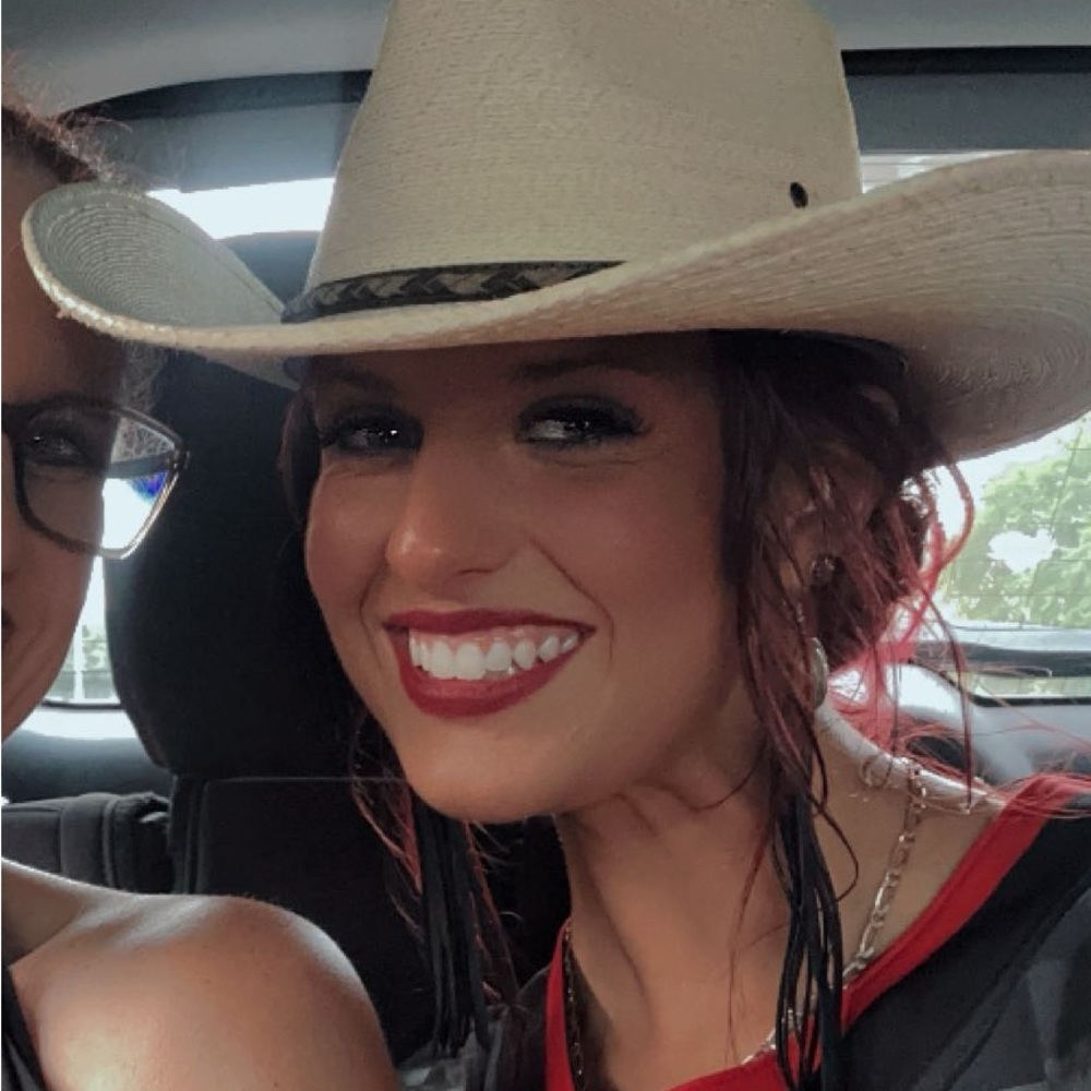 Meet your Posher, Ireland